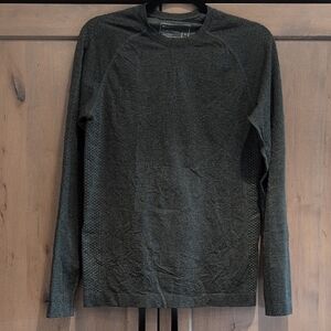 Figs Men's Olive Salta Under scrub Crewneck